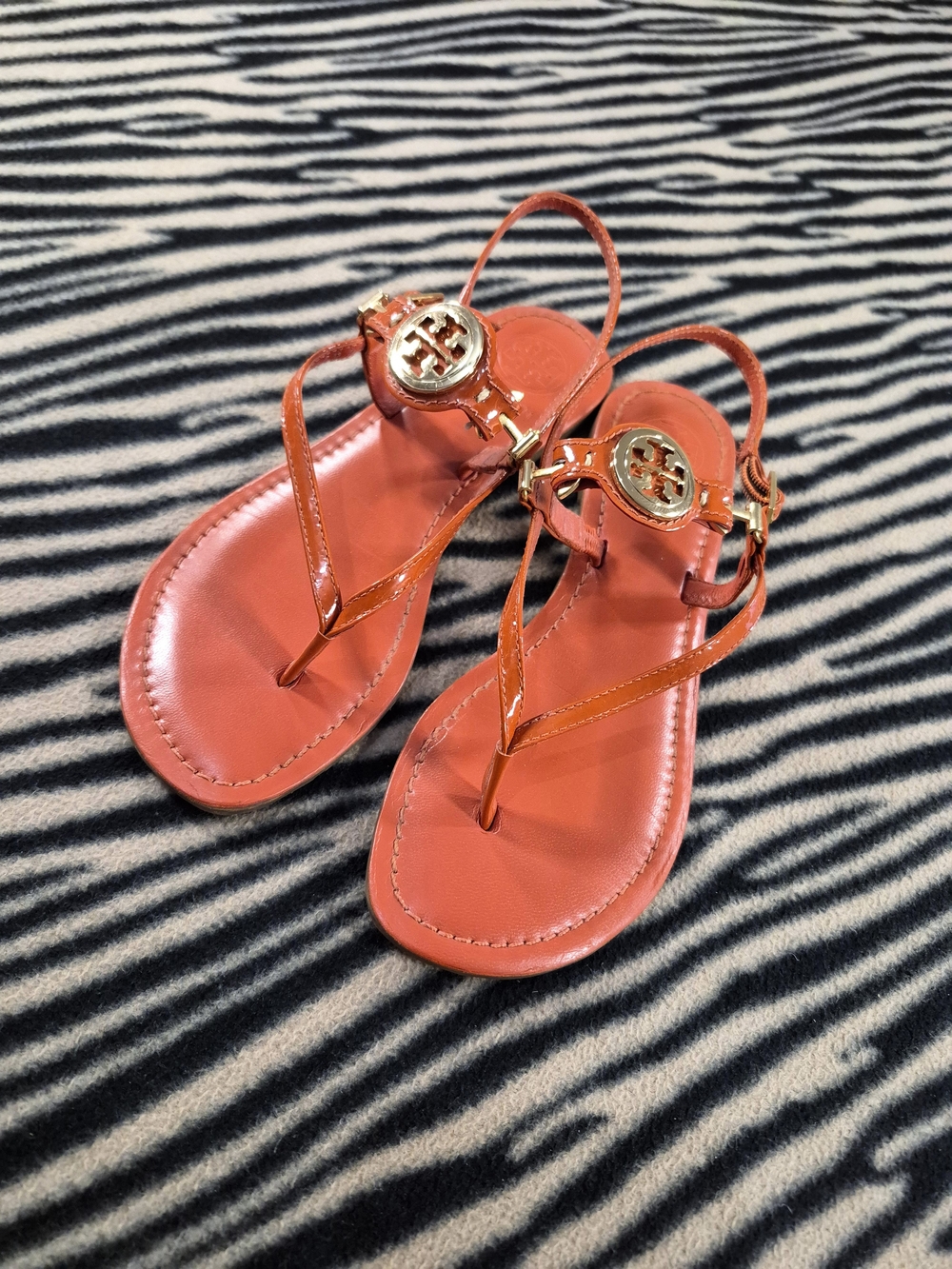 Tory Burch Ali Patent Leather Slingback Flat Sandals in Orange